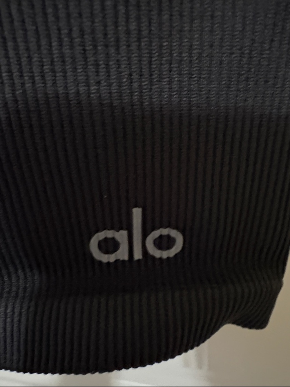 ALO Yoga Black High-Rise Ribbed Bike Shorts - Picture 4 of 8